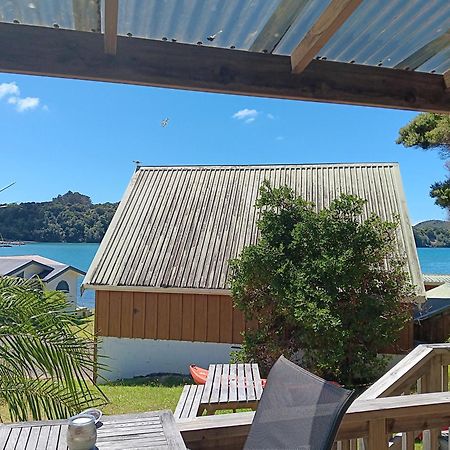 Marina Vista Cabin ตูตูคาคา ภายนอก รูปภาพ